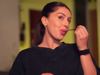 adalline camsoda stream image