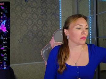 DIVORA bongacams stream image