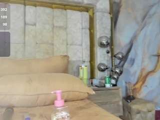 emily-86 camsoda stream image