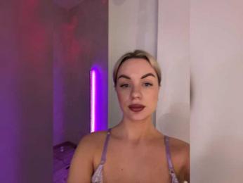 Mila-m bongacams stream image