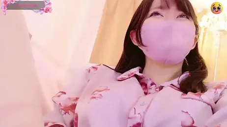 maii- stripchat stream image