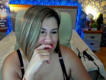 KiraRoxx bongacams stream image