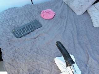 angie-roses camsoda stream image