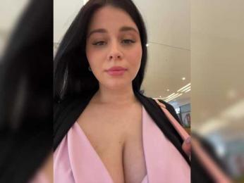 Happy_Doll bongacams stream image