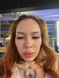 babydolll stripchat stream image