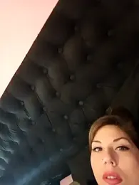 couple2000 stripchat stream image