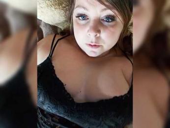 FLUFFY_BEAUTY bongacams stream image