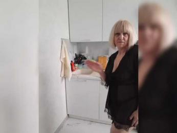 mery8poppins bongacams stream image