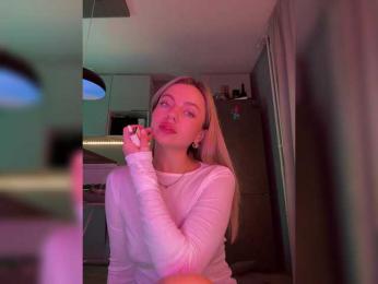 Nataliecroys bongacams stream image