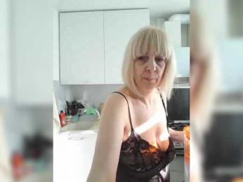 mery8poppins bongacams stream image