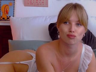 Emma Wilde flirt4free stream image