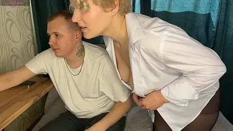 MrMrsRight stripchat stream image