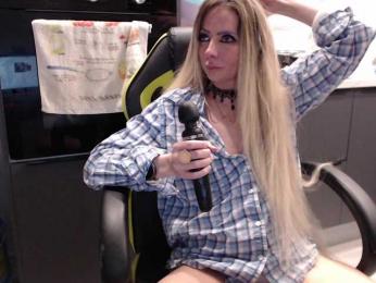 blondalina bongacams stream image
