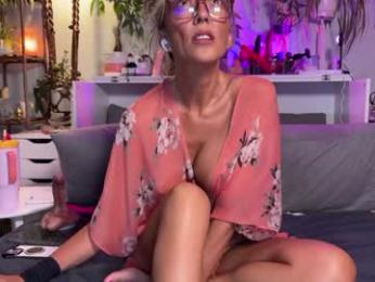 sunniedayz chaturbate stream image