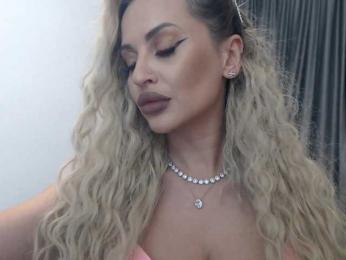lovelyblondyx bongacams stream image