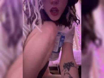 Molly-and-Ewa bongacams stream image