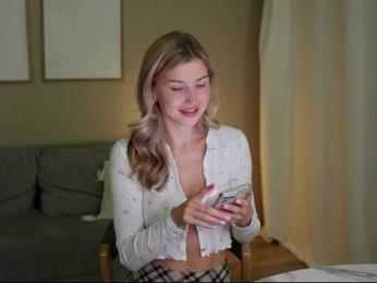 sweetpeach77 bongacams stream image