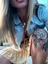 Etwas_neugierig stripchat stream image