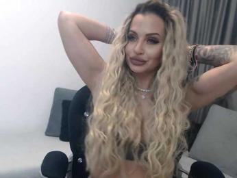 lovelyblondyx bongacams stream image