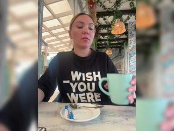 DIVORA bongacams stream image