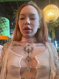 babydolll stripchat stream image