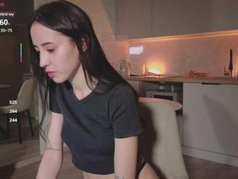 AlinaWey bongacams stream image