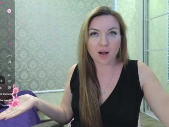 DIVORA bongacams stream image