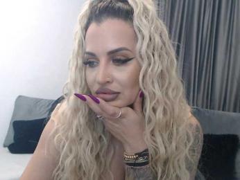 lovelyblondyx bongacams stream image