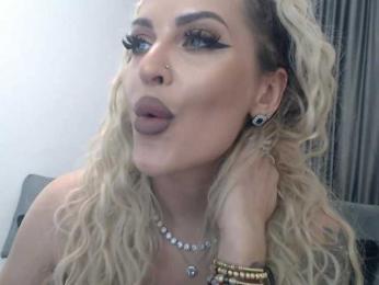 lovelyblondyx bongacams stream image