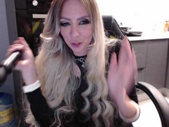 blondalina bongacams stream image