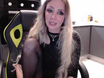 blondalina bongacams stream image