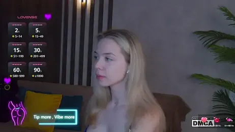 Holl1Would stripchat stream image