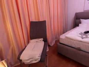 ehotlovea chaturbate stream image