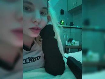 Molly-and-Ewa bongacams stream image