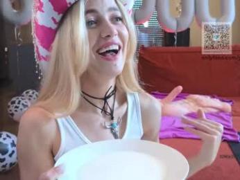 brilliantvictoria chaturbate stream image