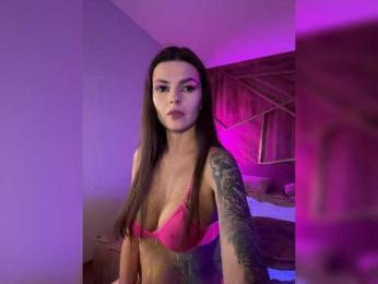 Oops_kiraa bongacams stream image