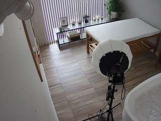 voyeurcam-jb-office-2 camsoda stream image