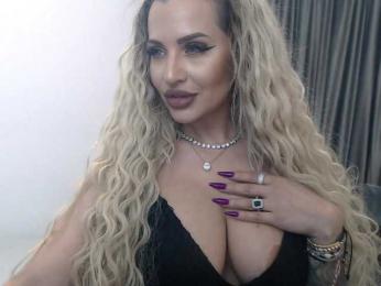 lovelyblondyx bongacams stream image