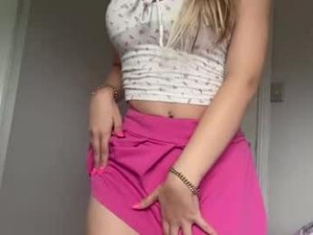 kittengirlxo chaturbate stream image