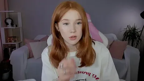 Leahsthetics stripchat stream image