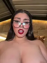 zui_lu stripchat stream image