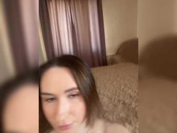 PLEELUS bongacams stream image