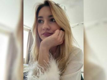 -Lana-Chester- bongacams stream image