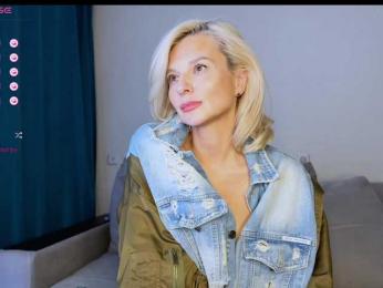 -Molly- bongacams stream image