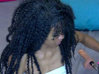 MoanaFrenchy bongacams stream image