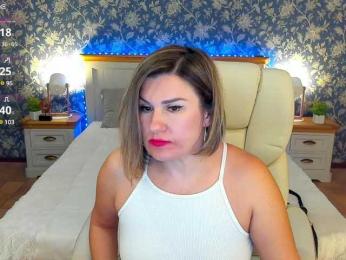 KiraRoxx bongacams stream image