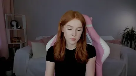 Leahsthetics stripchat stream image