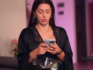 adalline camsoda stream image