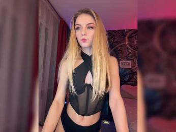 ilittleheart bongacams stream image