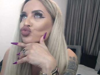 lovelyblondyx bongacams stream image